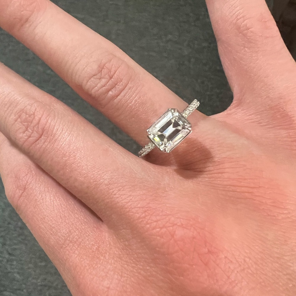 14k Sideway emerald cut Moissanite engagement ring conflict free 7 3/4 - Picture 10 of 11